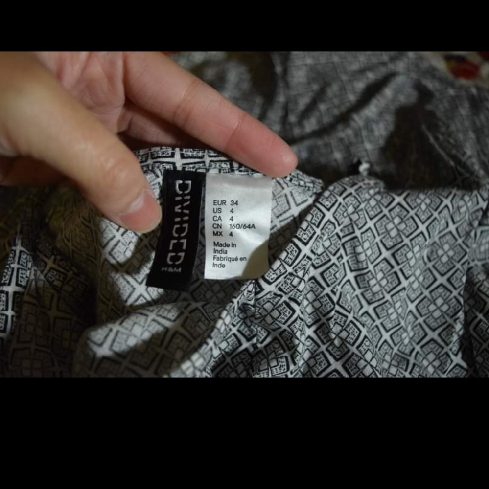 H&M Rompers - Picture 7 of 8